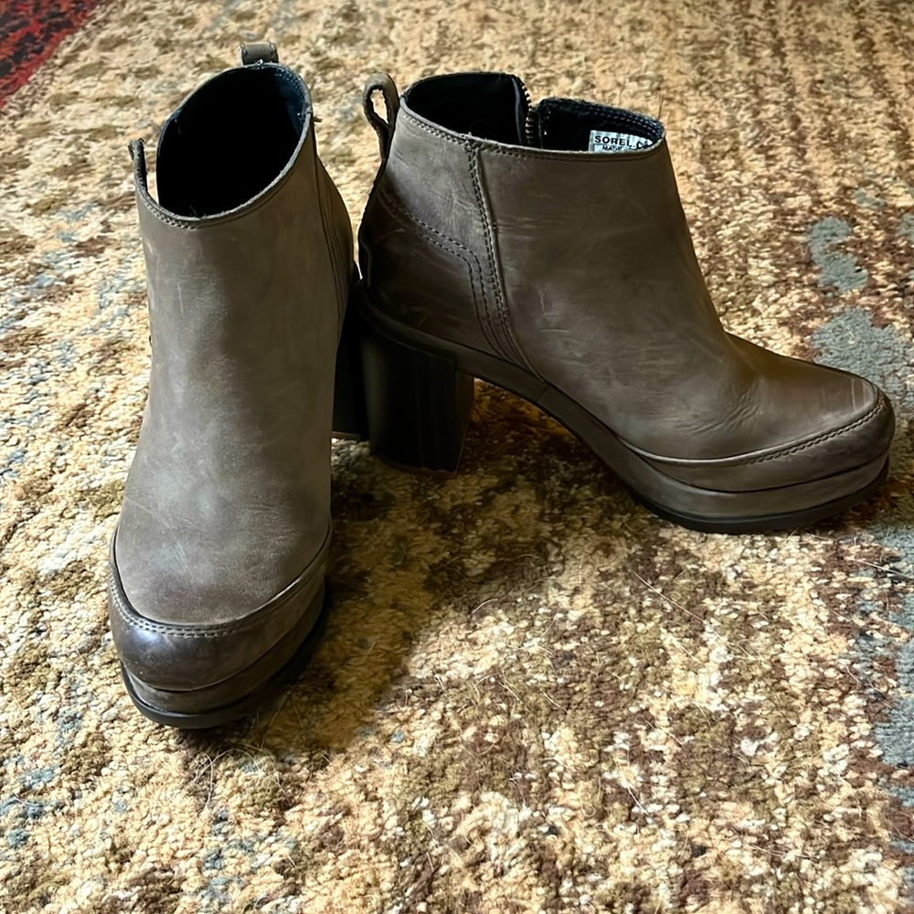 💚Gently loved Sorel boots 💚